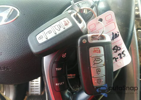 2014 Hyundai Elantra Gt Base W/Blue из США, поврежденный, VIN KMHD35LHXEU162916